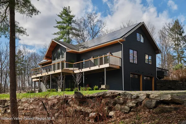 $1,595,000 | 592 Swartekill Road, New Paltz, NY 12561