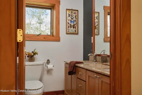 $1,595,000 | 592 Swartekill Road, New Paltz, NY 12561