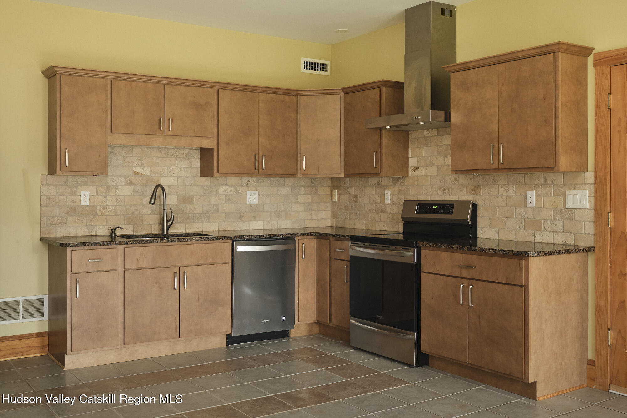 592 Swartekill Road New Paltz, NY 12561 - Photo 29 of 48 __27