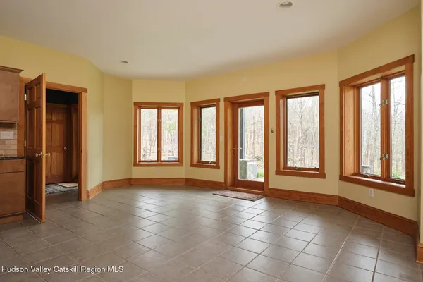 $1,595,000 | 592 Swartekill Road, New Paltz, NY 12561