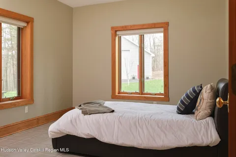 $1,595,000 | 592 Swartekill Road, New Paltz, NY 12561