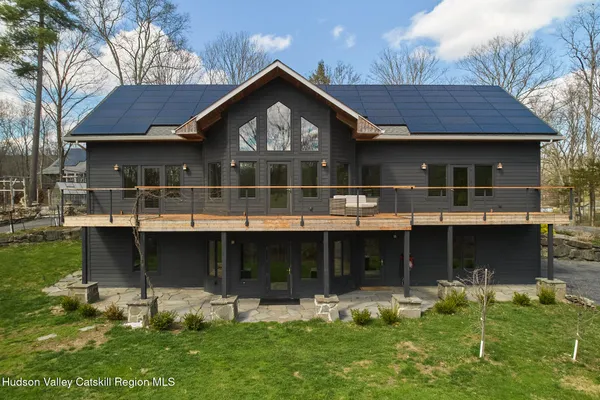 $1,595,000 | 592 Swartekill Road, New Paltz, NY 12561
