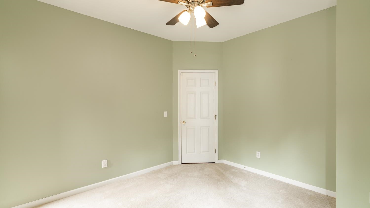 9116 Castleton Lane Raleigh, NC 27615 - Photo 24 of 31 Photo 24