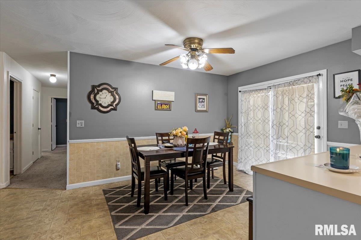 1808 Hunter Ridge Drive Springfield, IL 62704 - Photo 12 of 34 Gallery Image 12