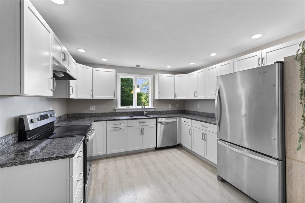 595 Haydenville Road Leeds, MA 01053 - Photo 11 of 38 Gallery Image 11