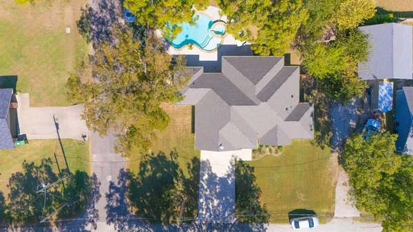 $440,000 | 109 South Florence Street, Tioga, TX 76271