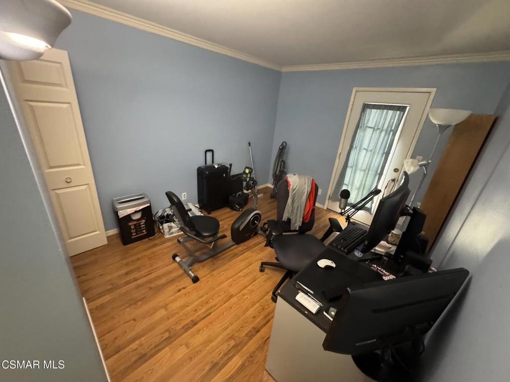 2299 Keystone Street Simi Valley, CA 93063 - Photo 11 of 24