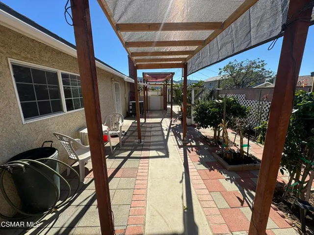 a view of a patio