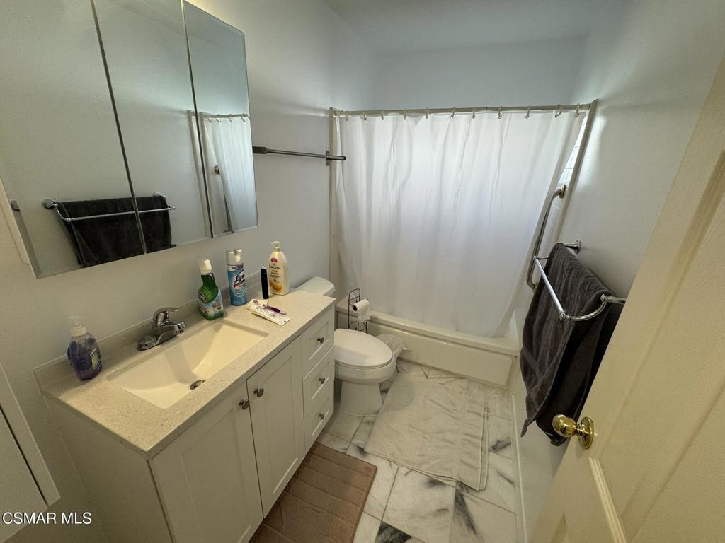 2299 Keystone Street Simi Valley, CA 93063 - Photo 8 of 24