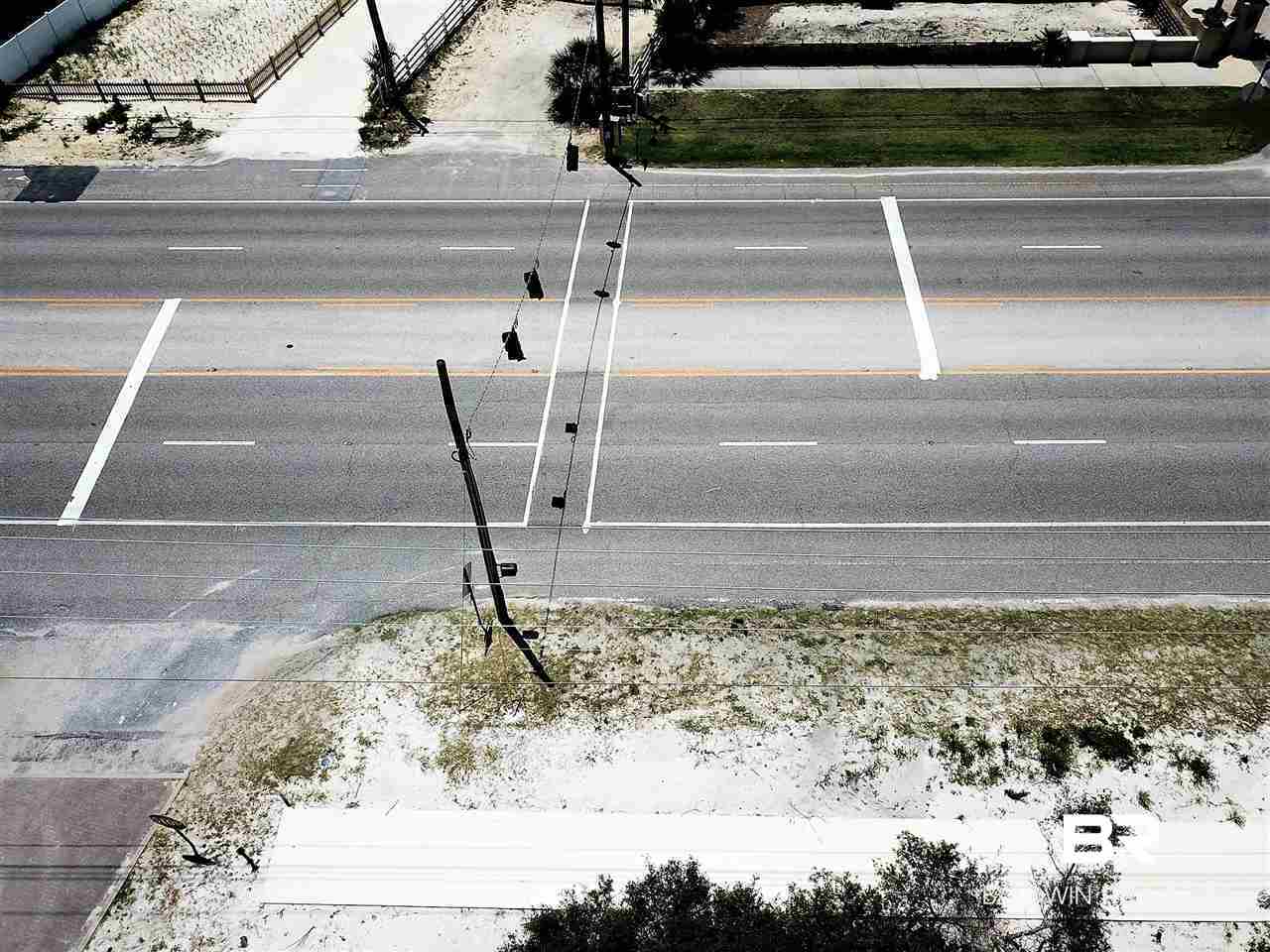 3 West Gate, Unit 3 Orange Beach, AL 36561 - Photo 29 of 33 CROSS WALK/TRAFFIC LIGHT