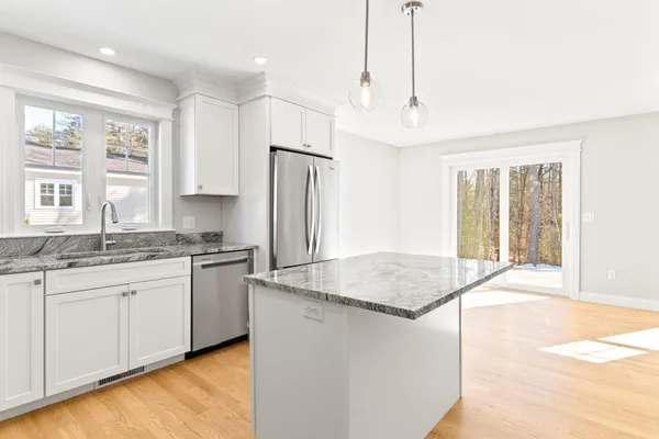 $784,900 | 159 Stewart Drive, Scarborough, ME 04074
