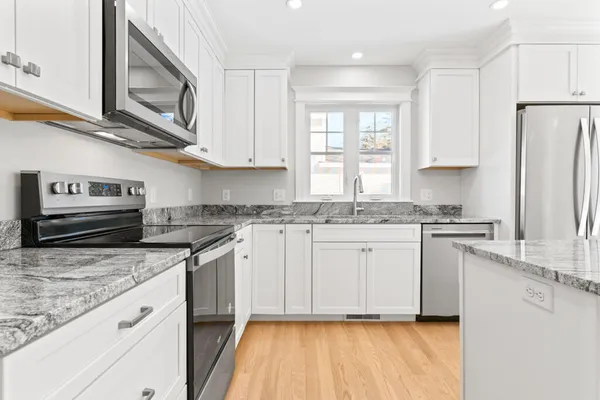 $784,900 | 159 Stewart Drive, Scarborough, ME 04074