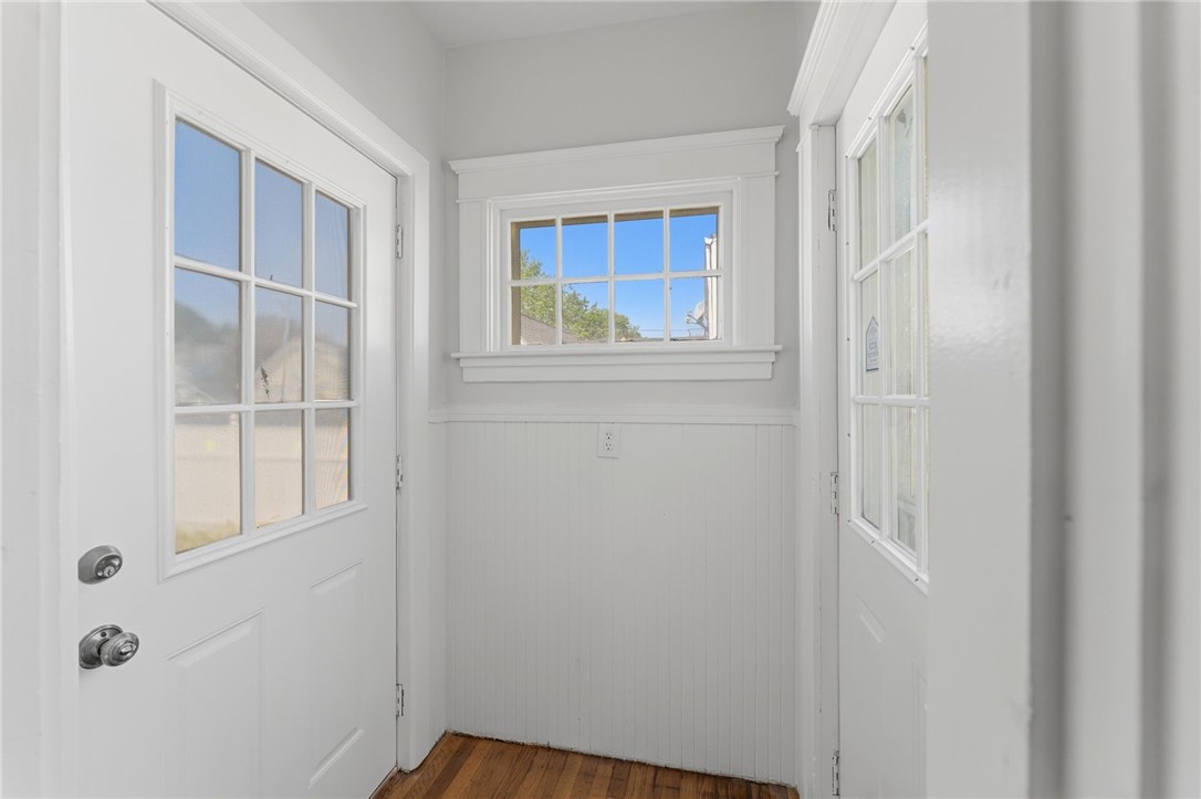 113 Warwick Road Pawtucket, RI 02861 - Photo 19 of 25