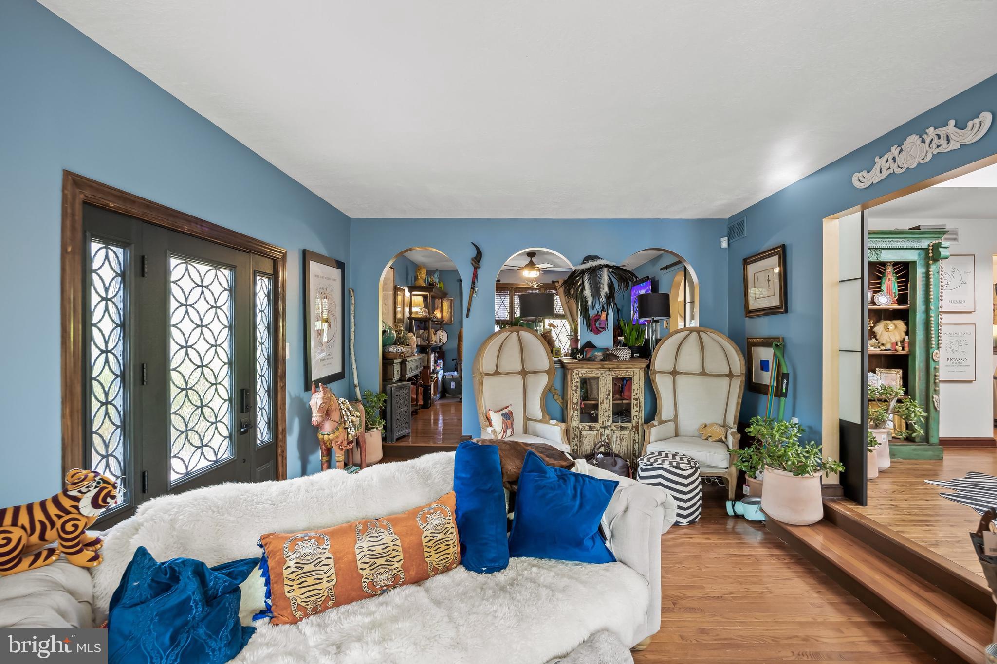 4 Meadowbrook Drive Shamong, NJ 08088 - Photo 8 of 56 Living Room