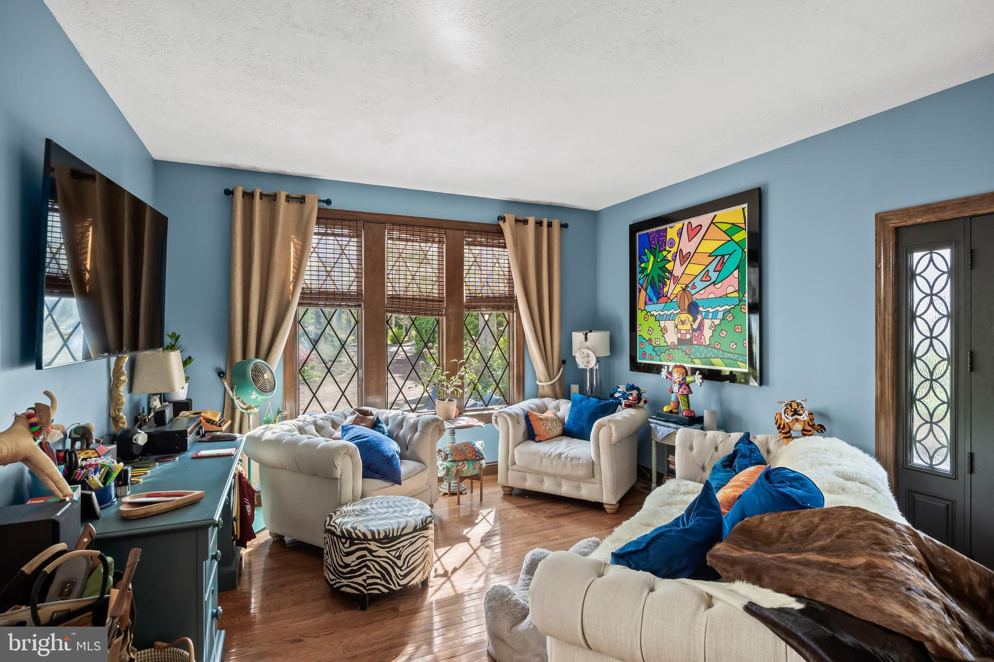 4 Meadowbrook Drive Shamong, NJ 08088 - Photo 9 of 56 Living Room