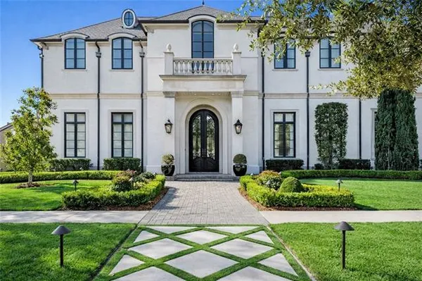 $3,290,000 | 3 Royal Palm Boulevard, Kenner, LA 70065