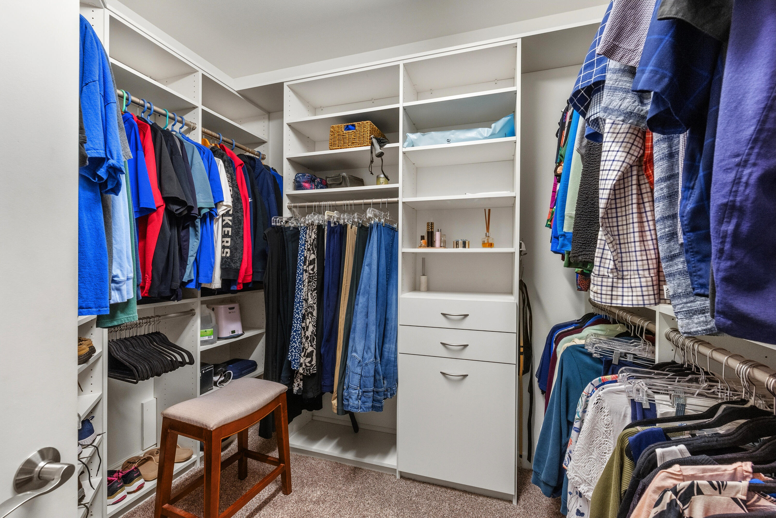 N73-w13623 Claas Road, Unit R4 Menomonee Falls, WI 53051 - Photo 18 of 42 Master Walk-in closet