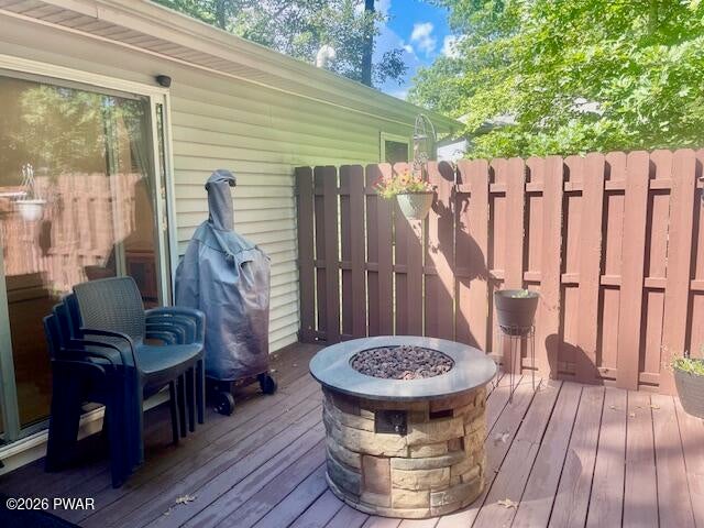1008 Long Lake Road Bushkill, PA 18371 - Photo 27 of 33 Gallery Image 27