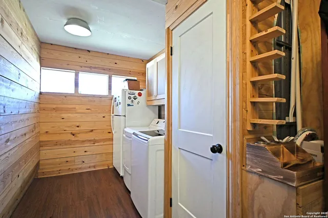 $1,750 | 553 Scenic Drive, Unit 1, Canyon Lake, TX 78133