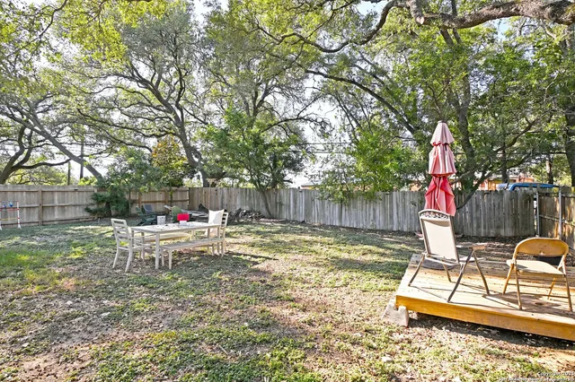 $1,750 | 553 Scenic Drive, Unit 1, Canyon Lake, TX 78133
