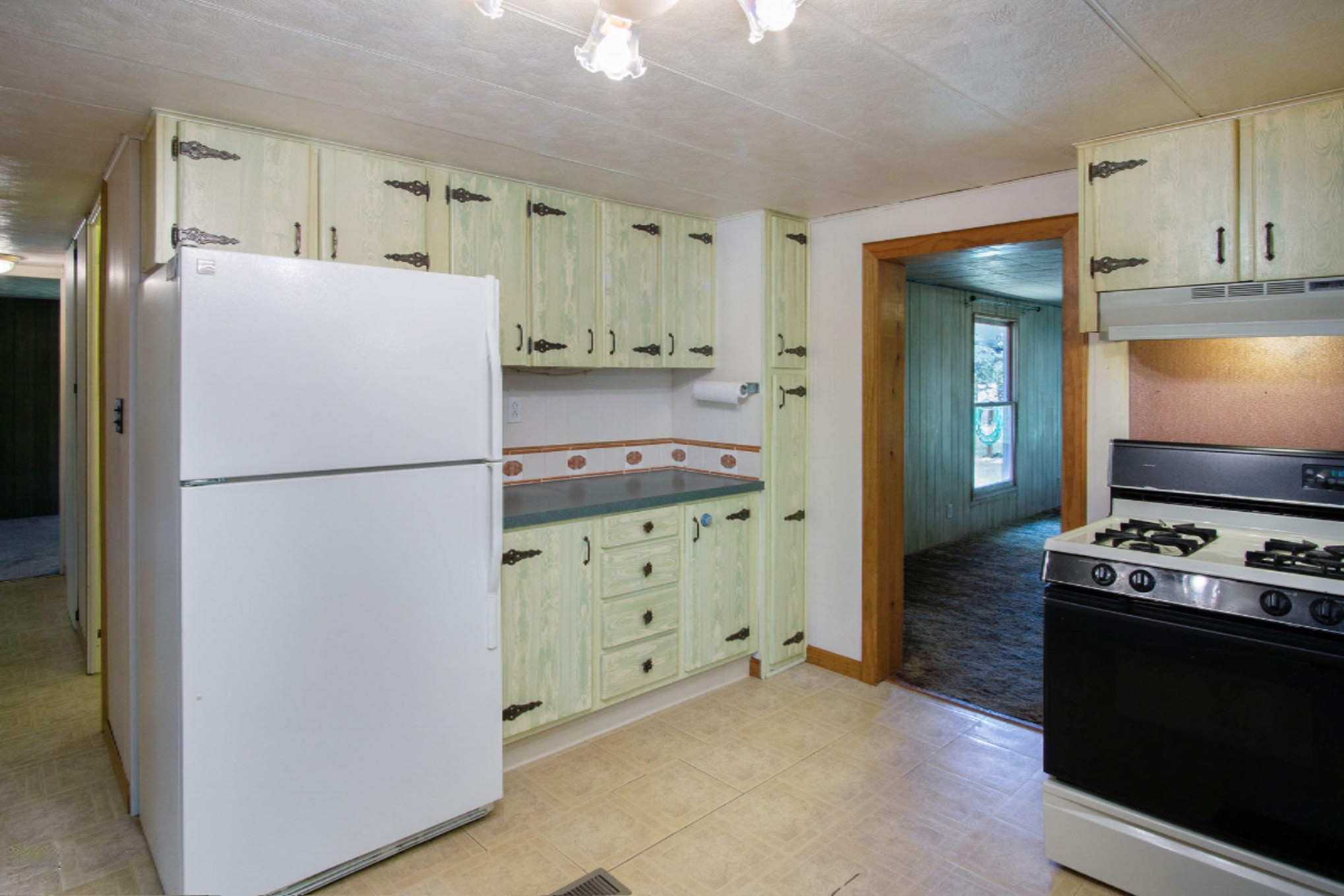 42580 82nd Avenue Decatur, MI 49045 - Photo 8 of 17 DSC00014