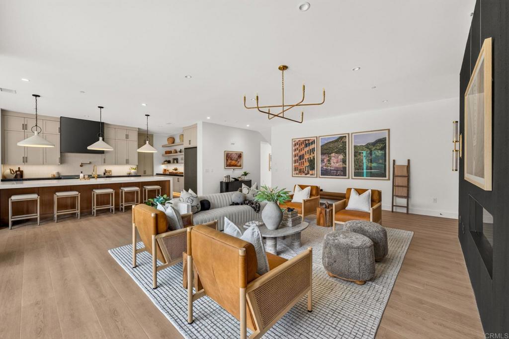 1331 Berryman Encinitas, CA 92024 - Photo 12 of 39 Family Room - Great Room - Open Concept Kitchen