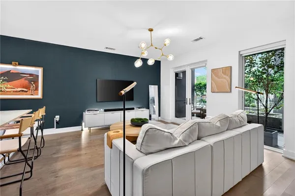 $525,000 | 775 Juniper Street Northeast, Unit 220, Atlanta, GA 30308