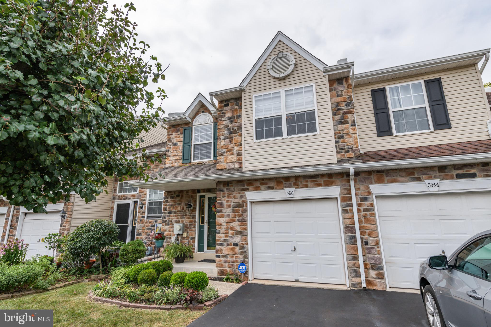 586 Harrington Court Harleysville, PA 19438 - Photo 38 of 38 Welcome Home!