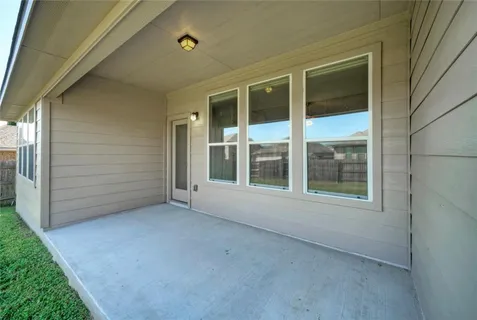 $2,700 | 18413 Falcon Pointe Boulevard, Pflugerville, TX 78660