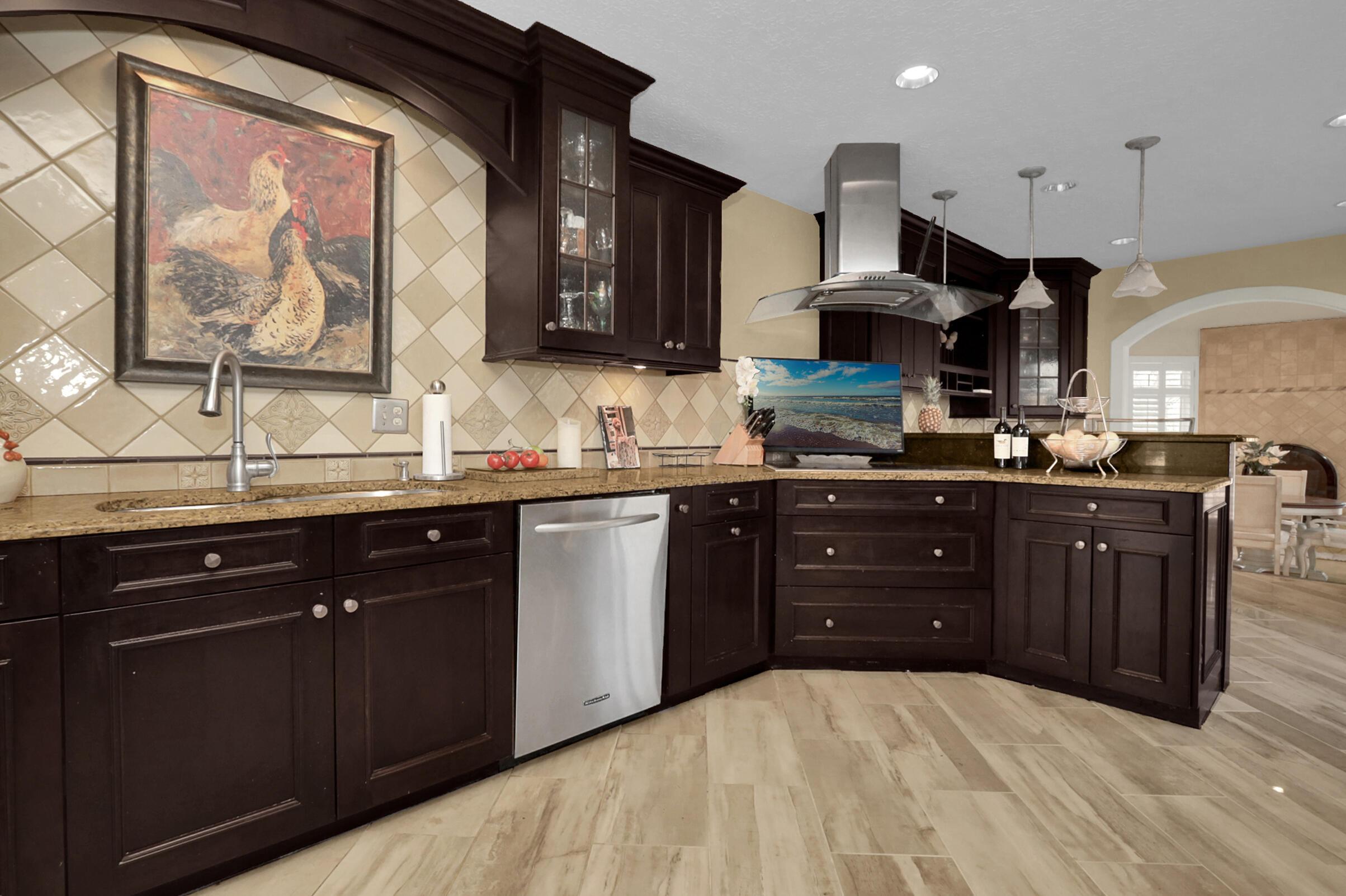 6580 Harriott Road Powell, OH 43065 - Photo 22 of 35 Kitchen