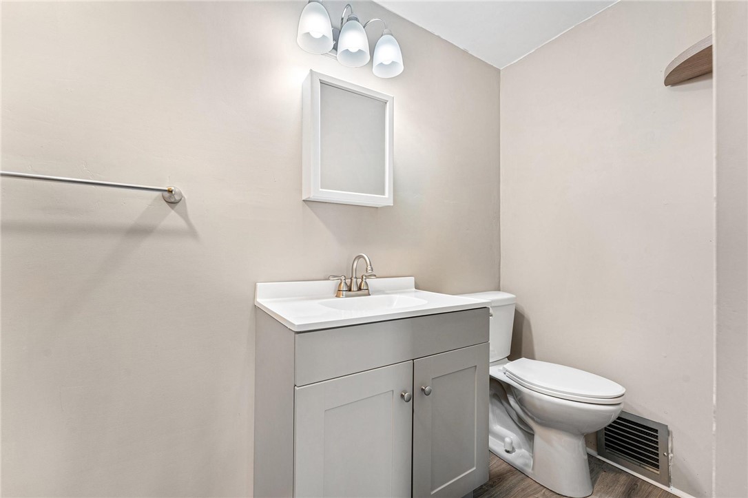 209 Meadowbrook Drive Liberty, SC 29657 - Photo 23 of 35