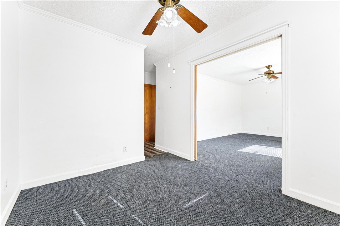 209 Meadowbrook Drive Liberty, SC 29657 - Photo 10 of 35