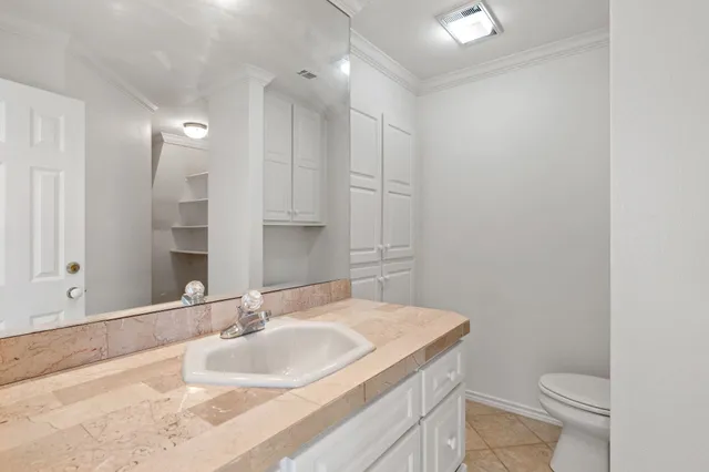 $1,595,000 | 625 Horseshoe Bay N Boulevard, Horseshoe Bay, TX 78657