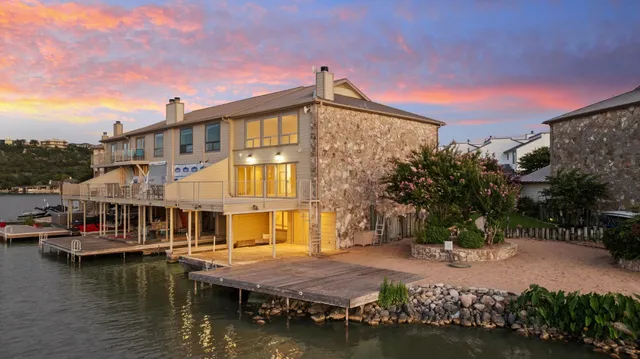 $1,595,000 | 625 Horseshoe Bay N Boulevard, Horseshoe Bay, TX 78657