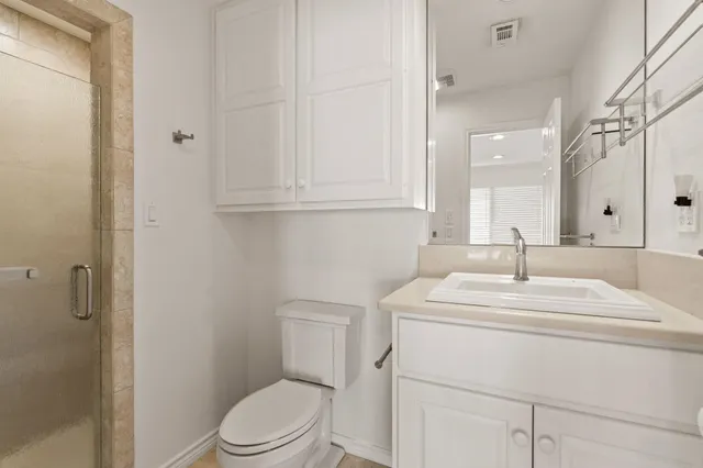 $1,595,000 | 625 Horseshoe Bay N Boulevard, Horseshoe Bay, TX 78657