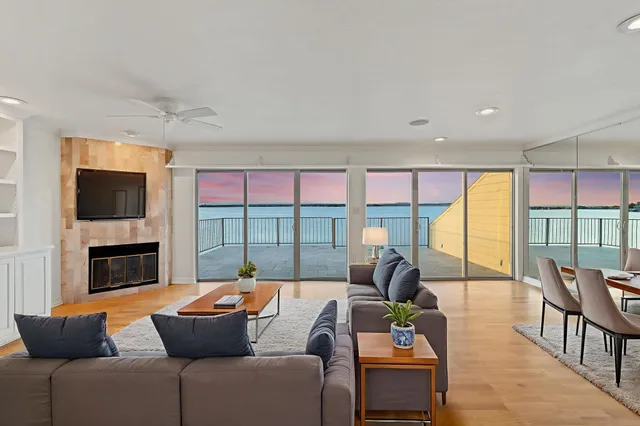 $1,595,000 | 625 Horseshoe Bay N Boulevard, Horseshoe Bay, TX 78657