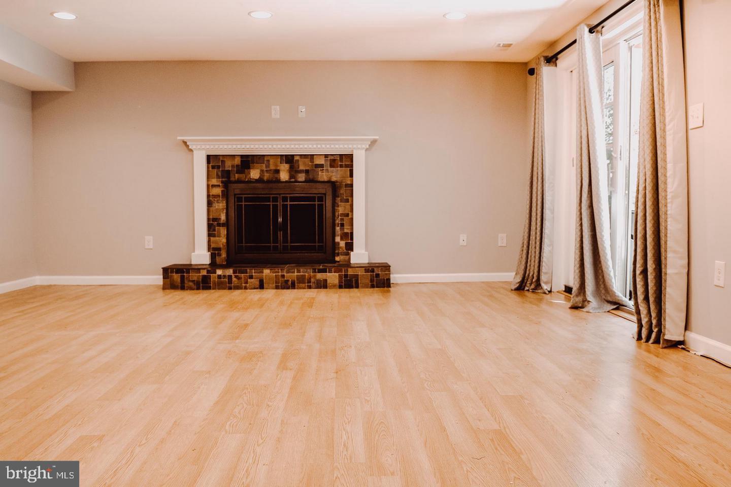 11716 Putting Green Court Reston, VA 20191 - Photo 28 of 32