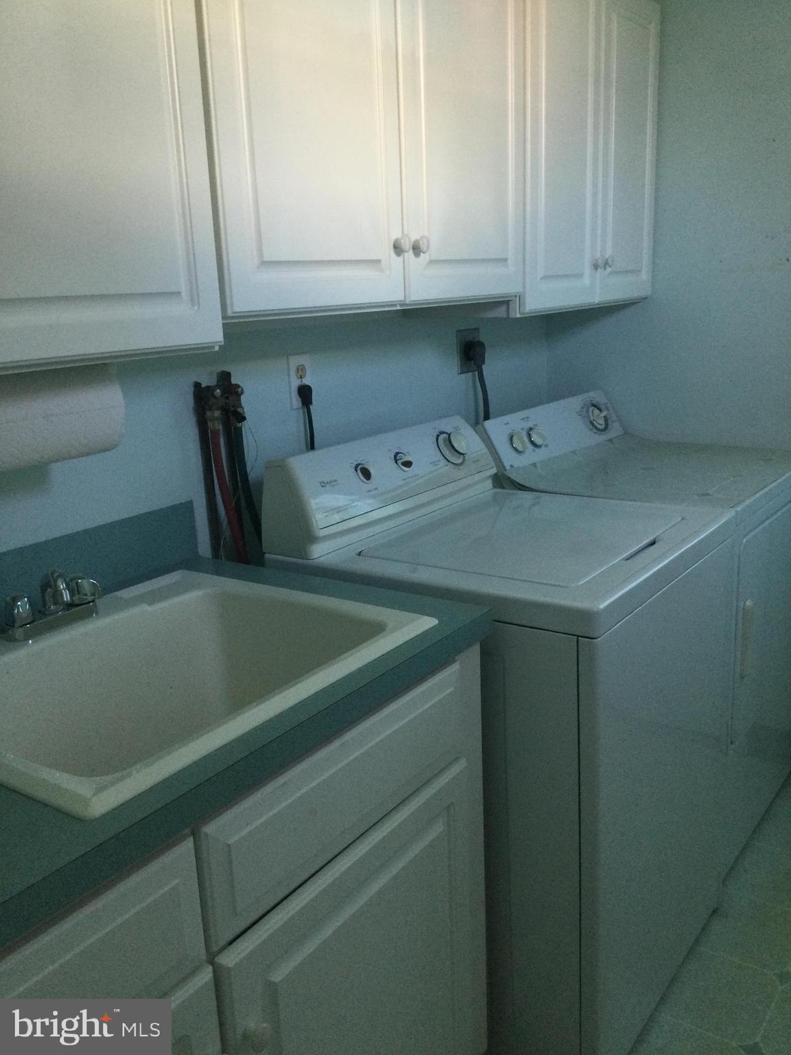 530 Lexington Road Lancaster, PA 17603 - Photo 24 of 28 Gallery Image 24