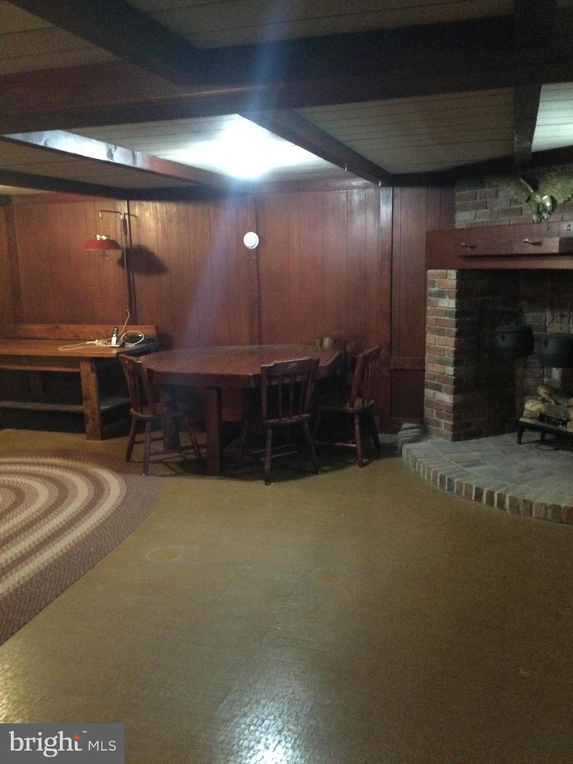 530 Lexington Road Lancaster, PA 17603 - Photo 27 of 28 Gallery Image 27