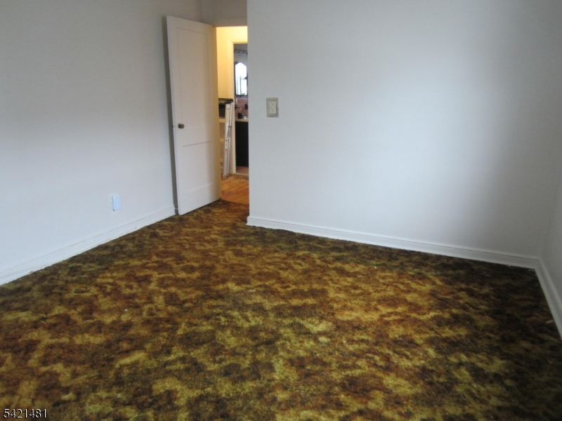 63 Norman Road Newark, NJ 07106 - Photo 4 of 14