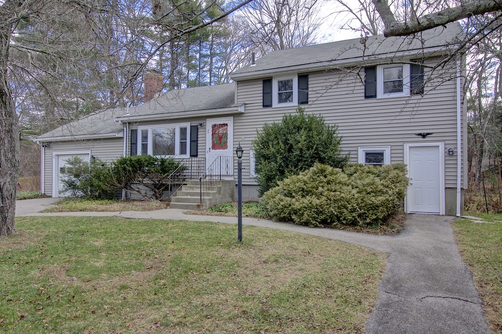 59 Cold Spring Road Holliston, MA 01746 - Photo 1 of 18 Gallery Image 1