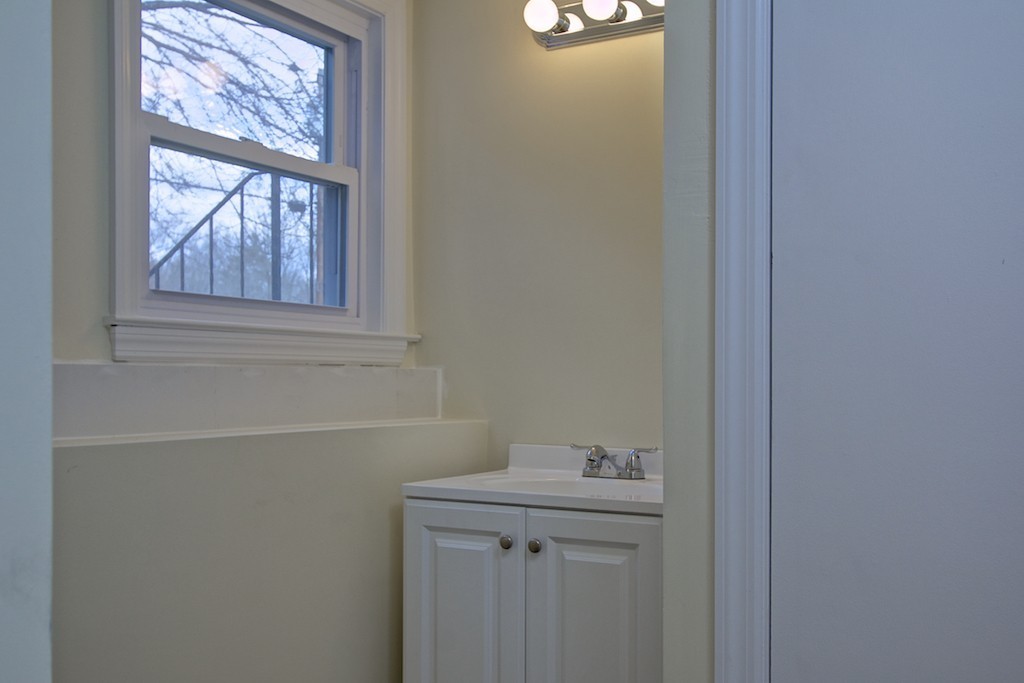 59 Cold Spring Road Holliston, MA 01746 - Photo 11 of 18 Gallery Image 11