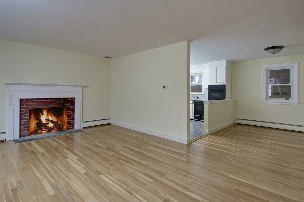 59 Cold Spring Road Holliston, MA 01746 - Photo 3 of 18 Gallery Image 3