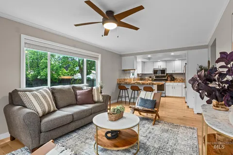 $500,000 | 5105 Harbourview Drive, Boise, ID 83703