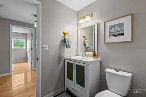 $500,000 | 5105 Harbourview Drive, Boise, ID 83703