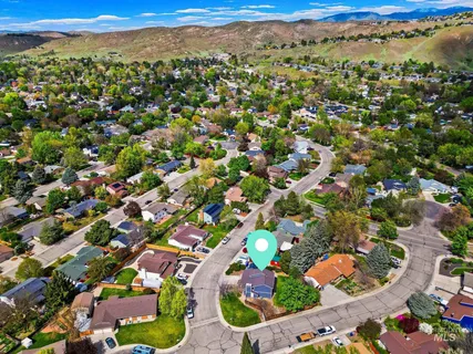 $500,000 | 5105 Harbourview Drive, Boise, ID 83703