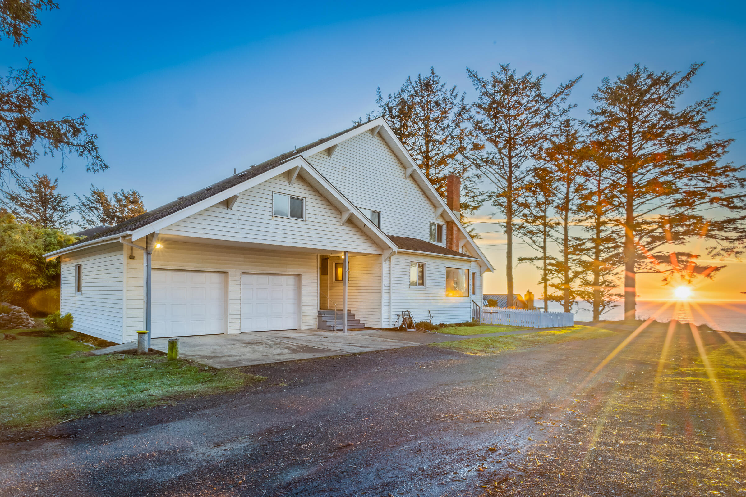 5485 Violet Street Tillamook, OR 97141 - Photo 5 of 46 5485 Violet St