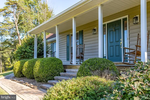 $585,000 | 6154 Senedo Road, Mount Jackson, VA 22842