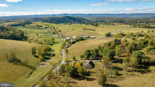 $585,000 | 6154 Senedo Road, Mount Jackson, VA 22842