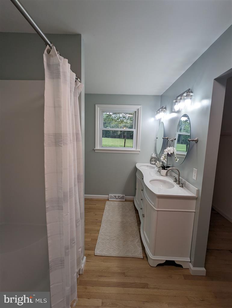 15604 Mountain Track Road Orange, VA 22960 - Photo 5 of 6